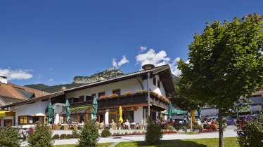 Nebenhaus Hotel Klingler - Außenansicht im Sommer, © id-Werkstatt