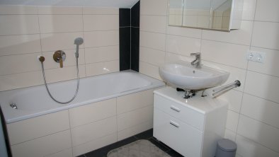 Badewanne zum entspannen inklusive