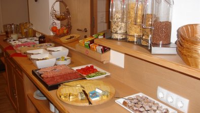 Frühstücksbuffet_Dorfblick