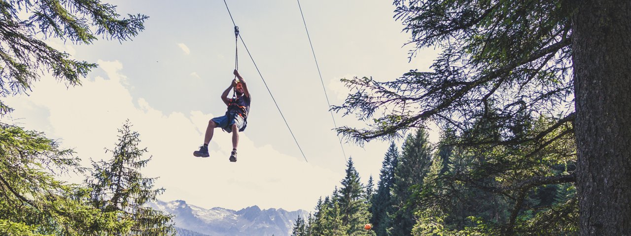 Flying Fox im Erlebnisgarten Riederklamm, © Zillertal Arena