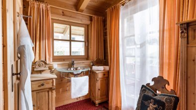 Chalet_1_Schlafzimmer_Doppelzimmer_Dusche_WC