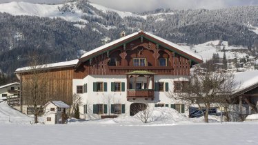 Leindlhof_Huette_40_Koessen_Haus_Winter_web